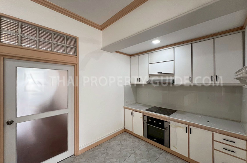 Apartment in Sukhumvit 